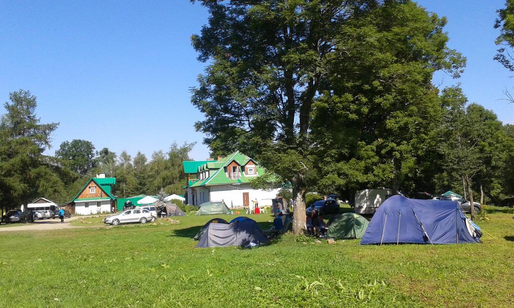 ホテル Latarnia Wagabundy Bieszczady Wola Michowa エクステリア 写真